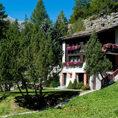 Appartamento Haus Amici Saas-Almagell