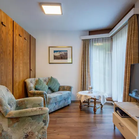 Haus Amici Апартаменты Саас-Альмагель